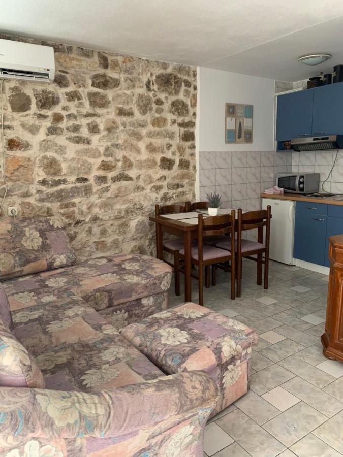 Centar1 Lägenhet Baška Voda Exteriör bild