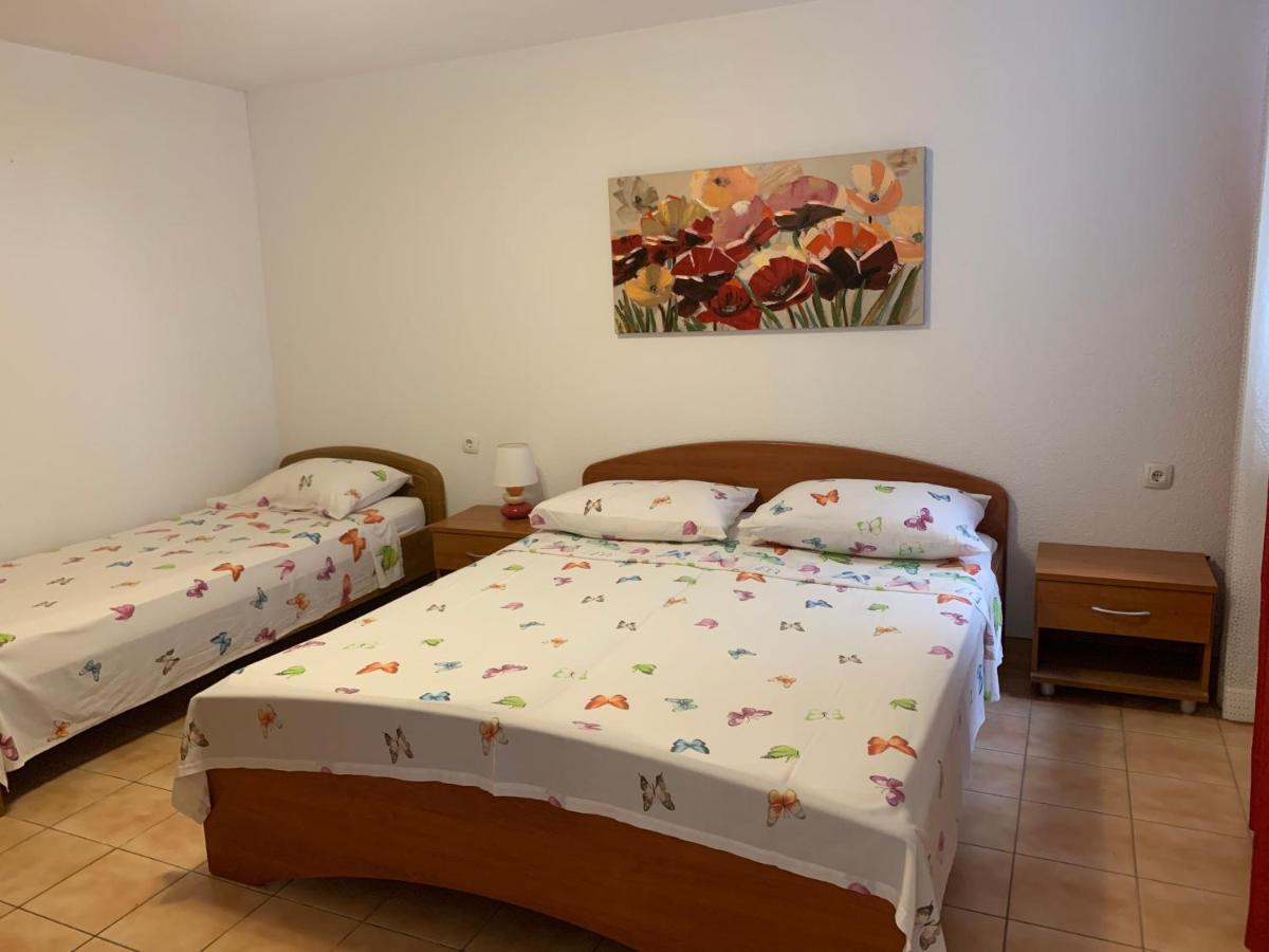 Centar1 Lägenhet Baška Voda Exteriör bild