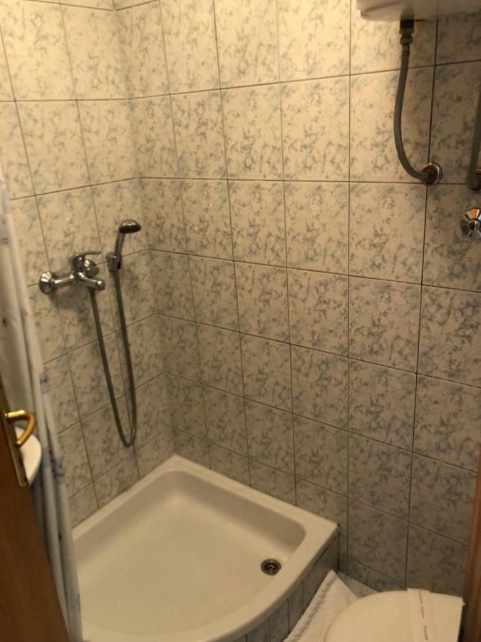 Centar1 Lägenhet Baška Voda Exteriör bild